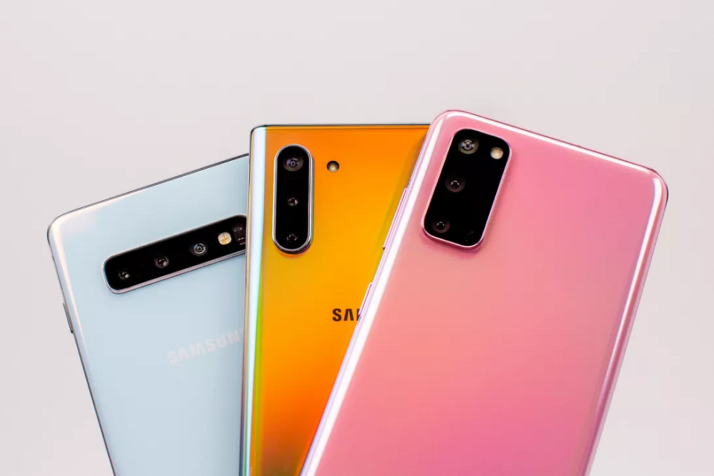 写真左から「Galaxy S10」「Galaxy Note10」「Galaxy S20」