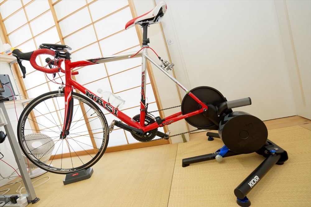 バーチャルサイクリング Zwift を究極に楽しむ 室内トレーニング環境を作ってみた Cnet Japan