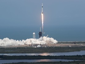写真で見る、SpaceXの有人宇宙船「Crew Dragon」打ち上げ