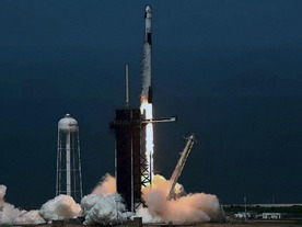 ISSに宇宙飛行士を届けた「Falcon 9」はLinuxで動く