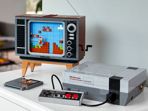 海外版ファミコンの「NES」や「スーパーマリオ」の世界をレゴで再現--8月1日発売