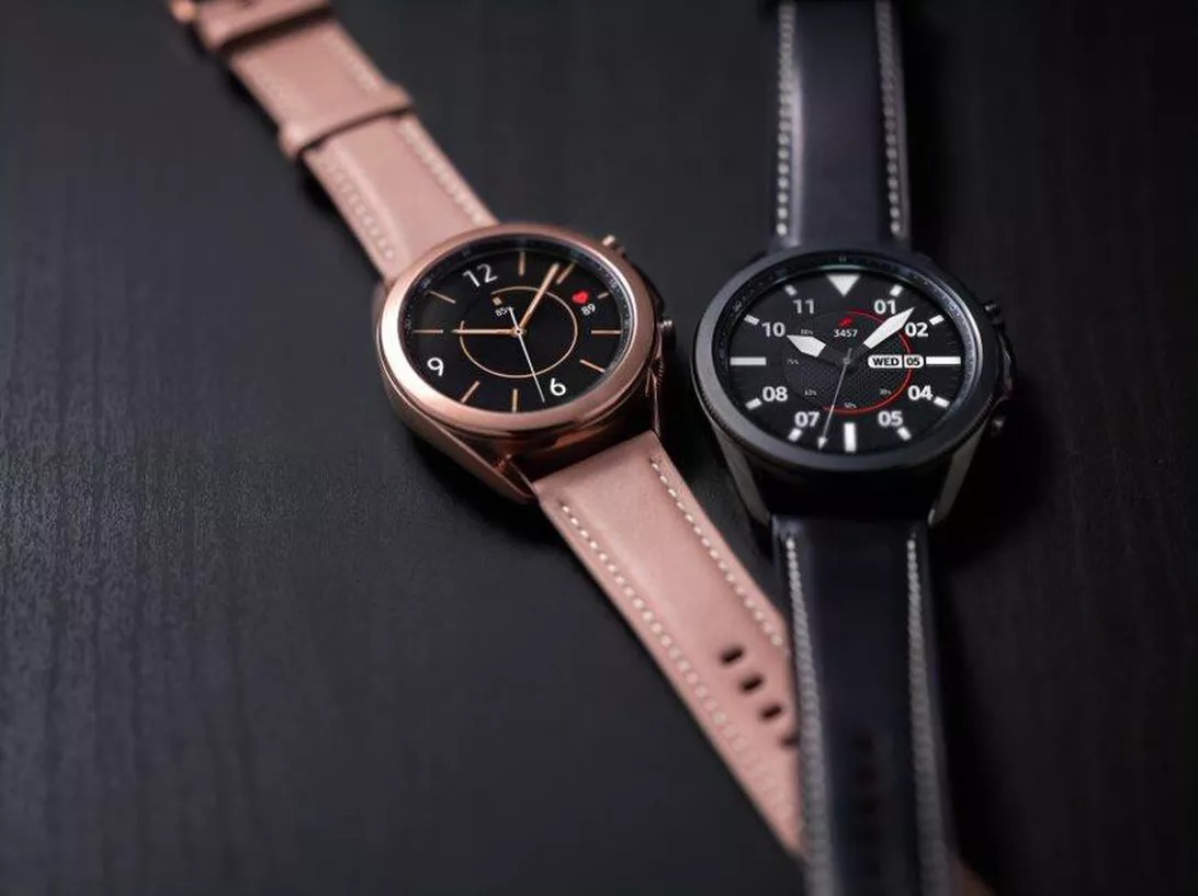 新型スマートウォッチ「Galaxy Watch3」発表--心電図機能や回転式