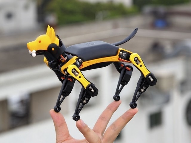 イヌ型ロボット Spot によく似た 手のひらサイズstem教育ロボット Bittle Cnet Japan