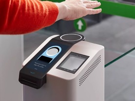 手のひらをかざすだけ--アマゾン、独自の生体認証システム「Amazon One」発表