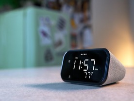レノボ、「Googleアシスタント」搭載のスマート時計「Smart Clock Essential」を発売