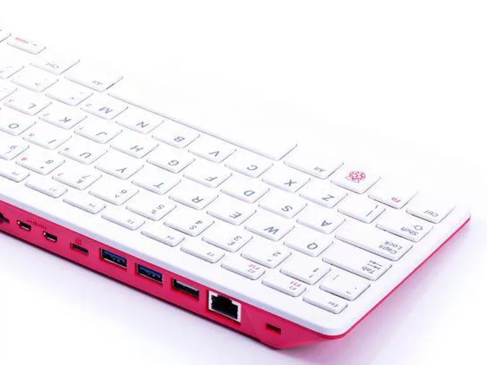 Raspberry Piからキーボード一体型の新製品「400」登場 - CNET 