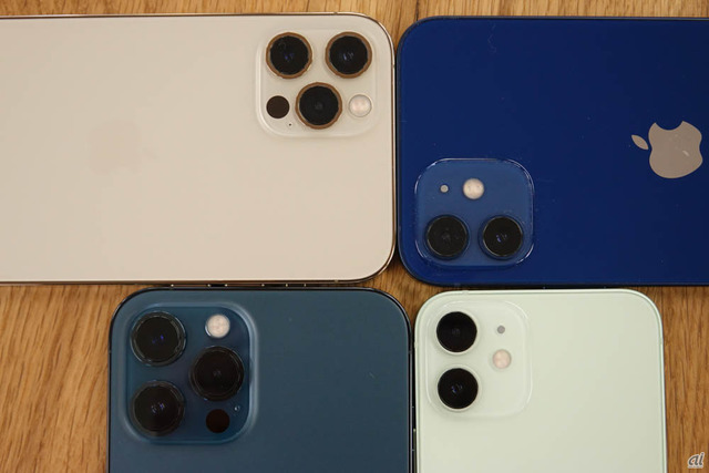 　左上から時計回りに、iPhone 12 Pro、iPhone 12、iPhone mini、iPhone 12 Pro Max。カメラはiPhone 12 Pro/Pro MAXは、Pro 12MPカメラシステムを搭載。広角カメラと超広角カメラの両方で、ナイトモードが使えるようになった。LiDARスキャナを搭載しているのも特徴のひとつ。またiPhone 12 Pro Maxでは、さらに大きな広角センサーを搭載し、手ぶれ補正も強化したことで、より安定した写真やビデオを撮影できる。