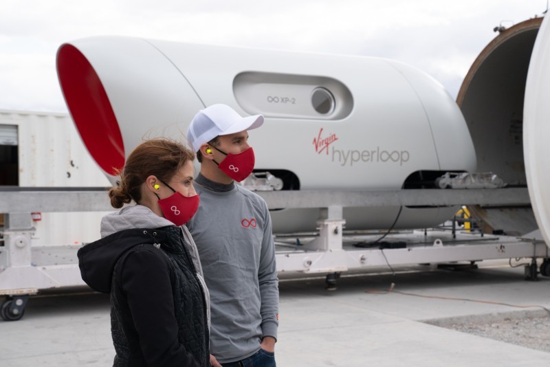 世界初のHyperloop有人走行試験を実施（出典：Virgin Hyperloop）