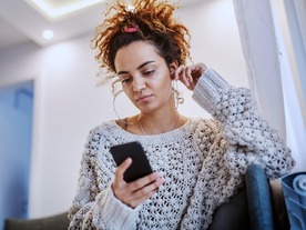 グーグル、正しいワクチン情報を検索結果にパネル表示へ--偽情報対策で