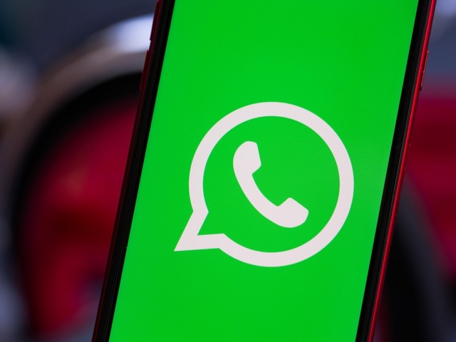 WhatsApp、プライバシーポリシーの変更を延期--Facebookとのデータ共有めぐる懸念受け