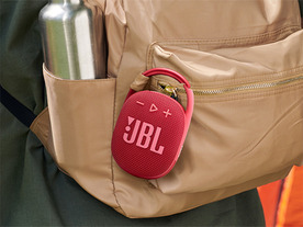 JBL、カラビナ付きで置き場所に困らない--ワイヤレススピーカー全6色