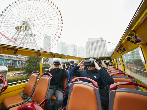 京急電鉄らが取り組むオープントップバスとVRゴーグルを活用した「XR観光」を体験
