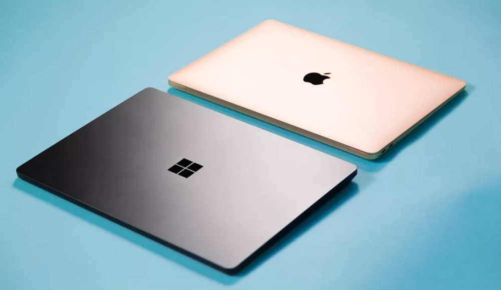 MicrosoftのSurface LaptopとAppleのMacBook Air