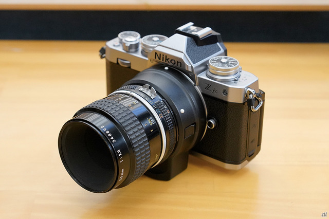 　こちらは、Ai Micro-Nikkor 55mm f/2.8S。開放からシャープなマクロレンズだ。
