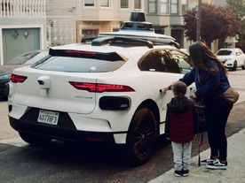 グーグル兄弟会社のWaymo、サンフランシスコで試験的な自動運転タクシーサービス開始