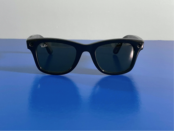 スマートグラスFacebook Rayban Stories サングラスタイプ - library