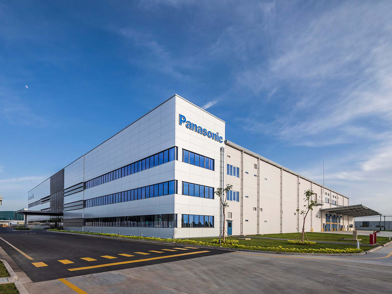 パナソニック ライフソリューションズベトナムIAQ工場。天井扇、換気扇など、2025年度に約300万台の生産を目指す