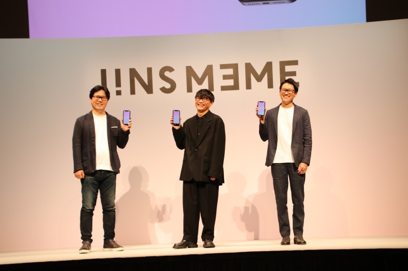 山口氏は、実際にJINS MEMEを使って気に入った模様