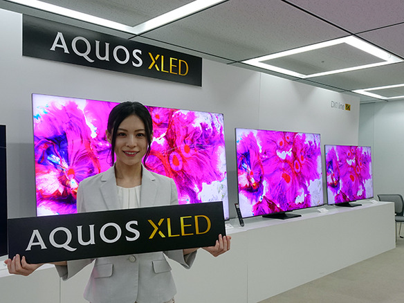 シャープ 4k 8kテレビ Aquos Xled を発表 輝度 コントラスト別次元に Cnet Japan