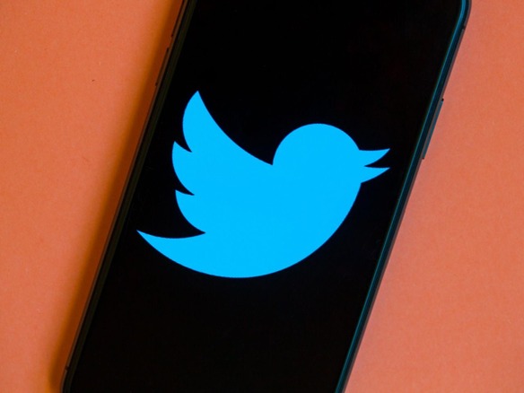 Twitter、ユーザー数が13％増加--アップルの広告規制による影響は少なく