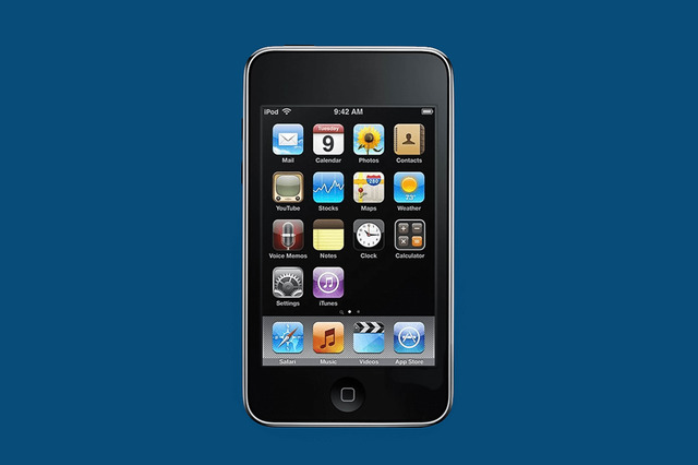 第3世代iPod touch

　第3世代iPod touchは2009年に発表された。ストレージ容量は最大64GBまで拡大している。