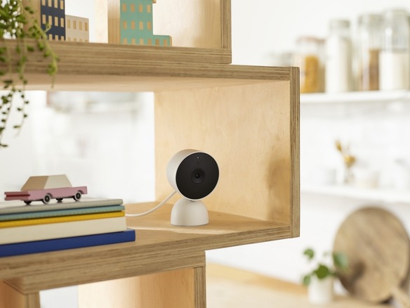 グーグル、電源アダプター式「Nest Cam」を発売--屋内用スマートカメラ