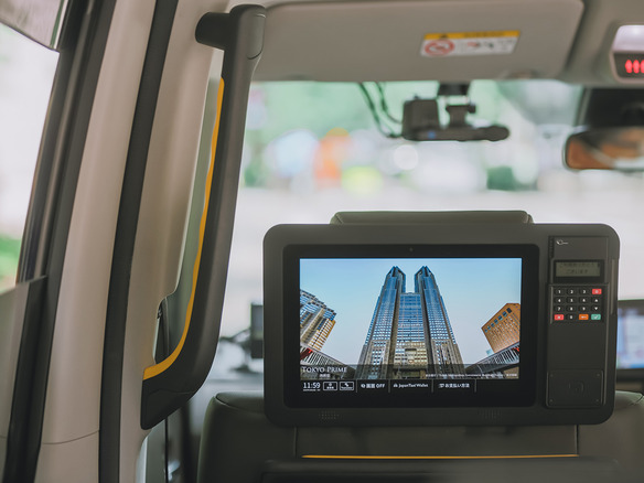 コロナ禍でタクシーの「デジタルサイネージ広告」の出稿が増加--人気の理由は？