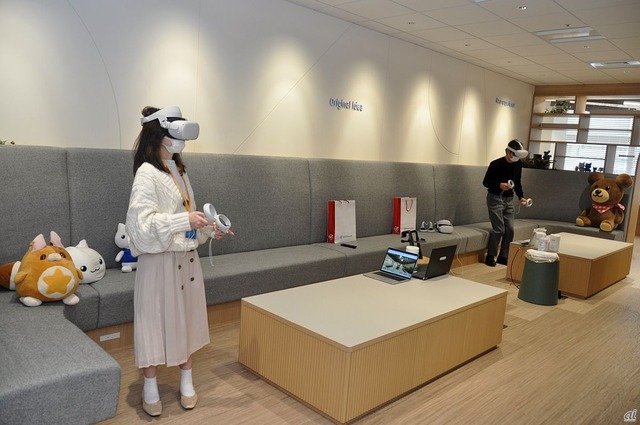 　VRゲームやコンテンツに取り組んでいることから、VR機器を体験することも可能。