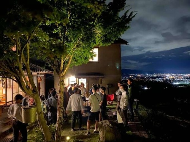 温泉MaaSや寅さんゲストハウス--長野県千曲市で生まれる「働き方」を超えたコミュニティ
