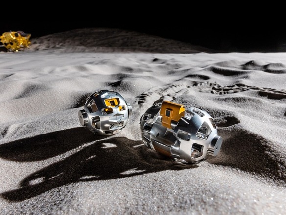 タカラトミーの超小型変形型ロボット「SORA-Q」が月面探査へ