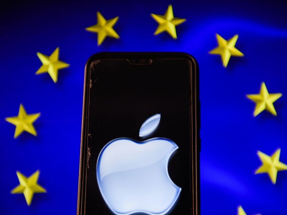 EU、アップルを反トラスト法違反で追加告発する可能性--Spotifyの申し立てめぐり
