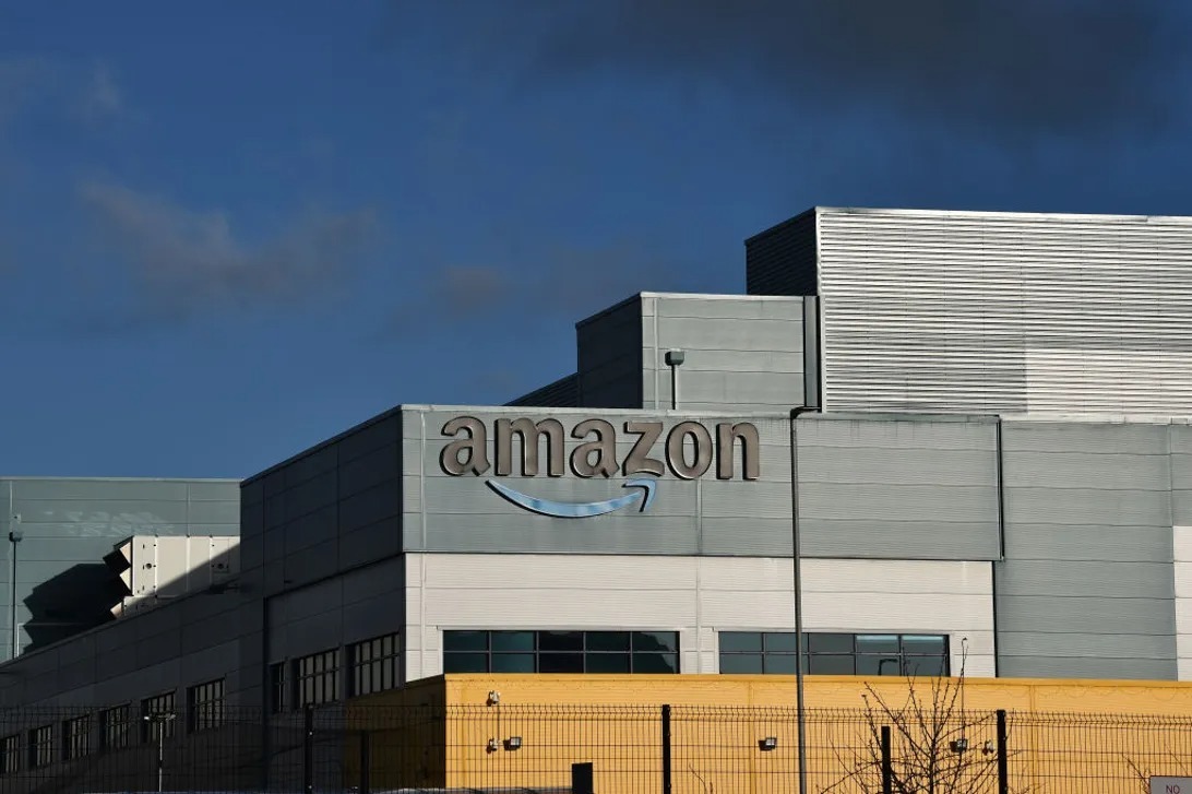 Amazonの倉庫