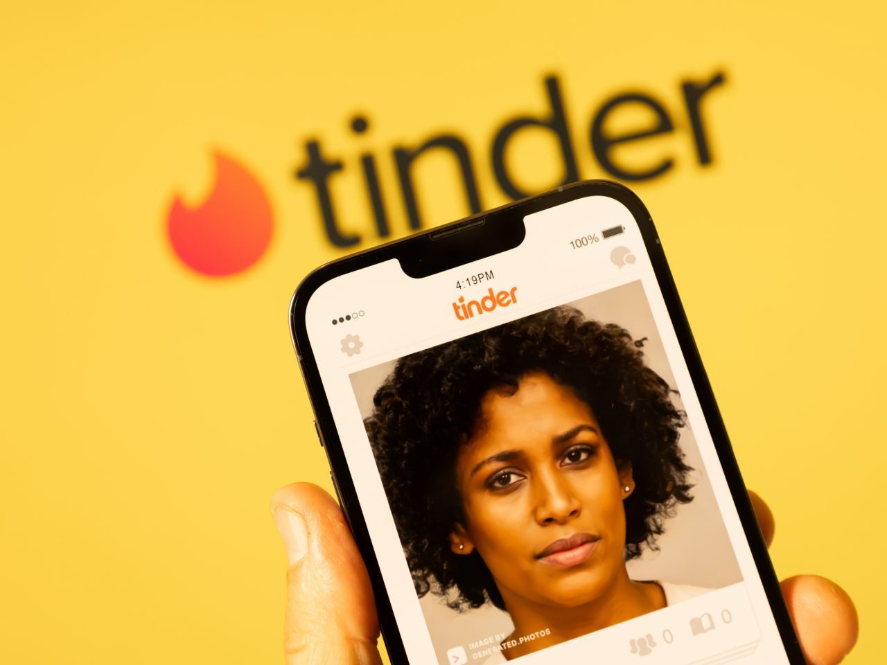 グーグル、「Tinder」運営元に譲歩--独自の決済手段、当面の利用を