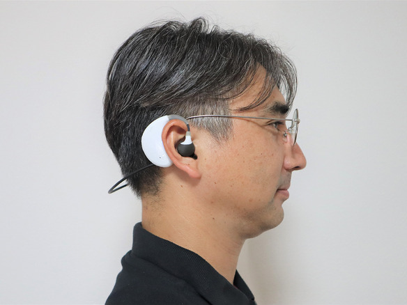「耳の穴」から脳波を取得し、点灯やチャットのトリガーに--Ear Brain Interfaceに挑む国内ベンチャー