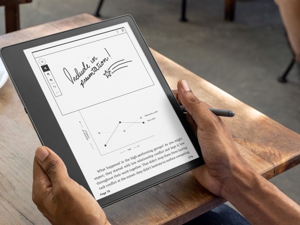アマゾン、ペンで手書き入力できる「Kindle Scribe」を発表--4万7980円