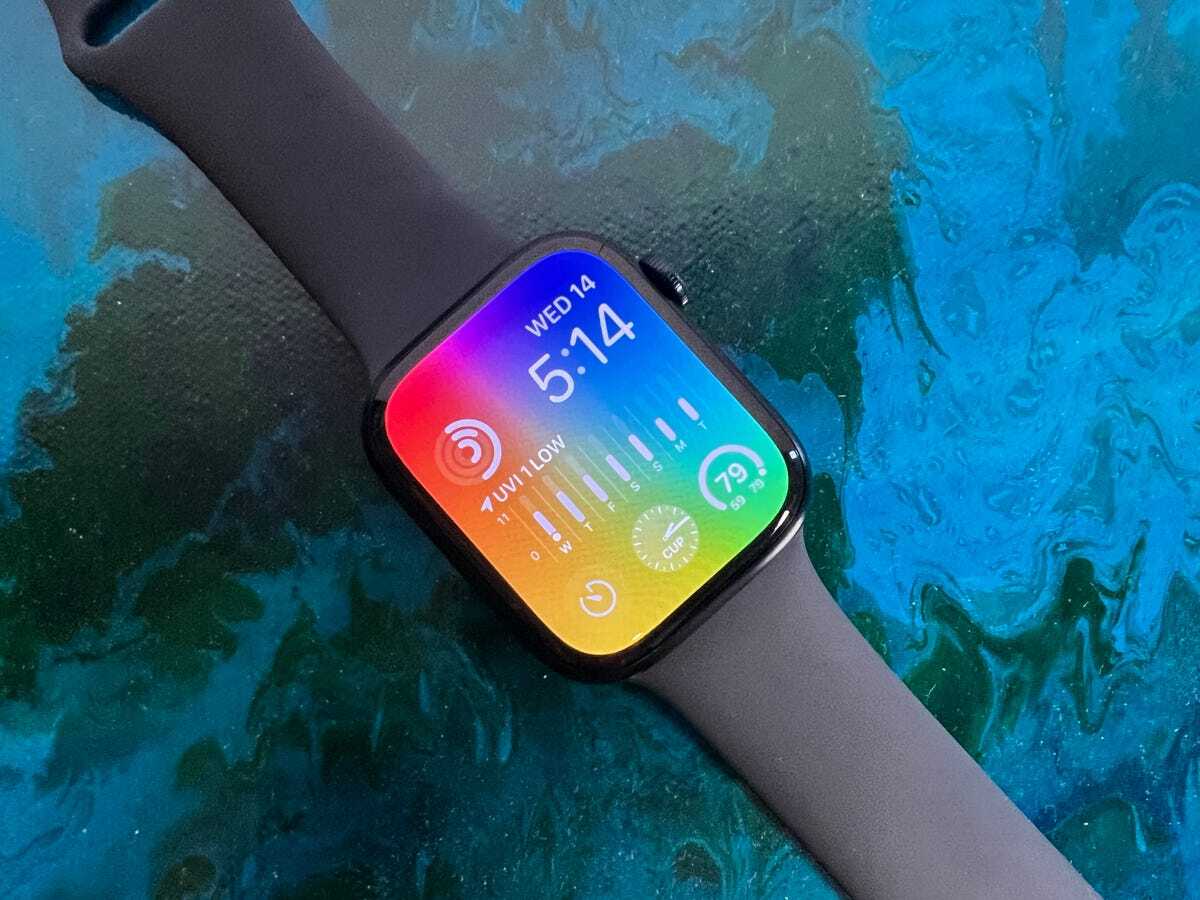 Apple Watch Series 8