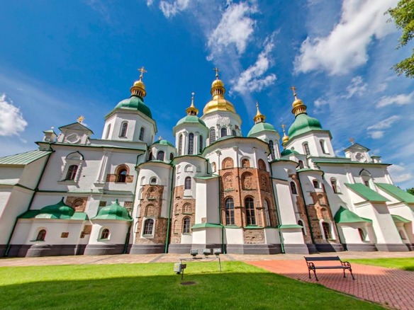 ウクライナをバーチャル観光--グーグルが「Arts & Culture」内にハブ開設