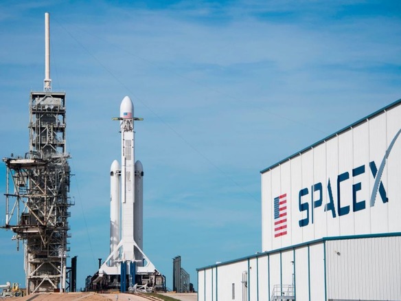SpaceX、政府向けの高セキュリティ衛星ネットワーク「Starshield」