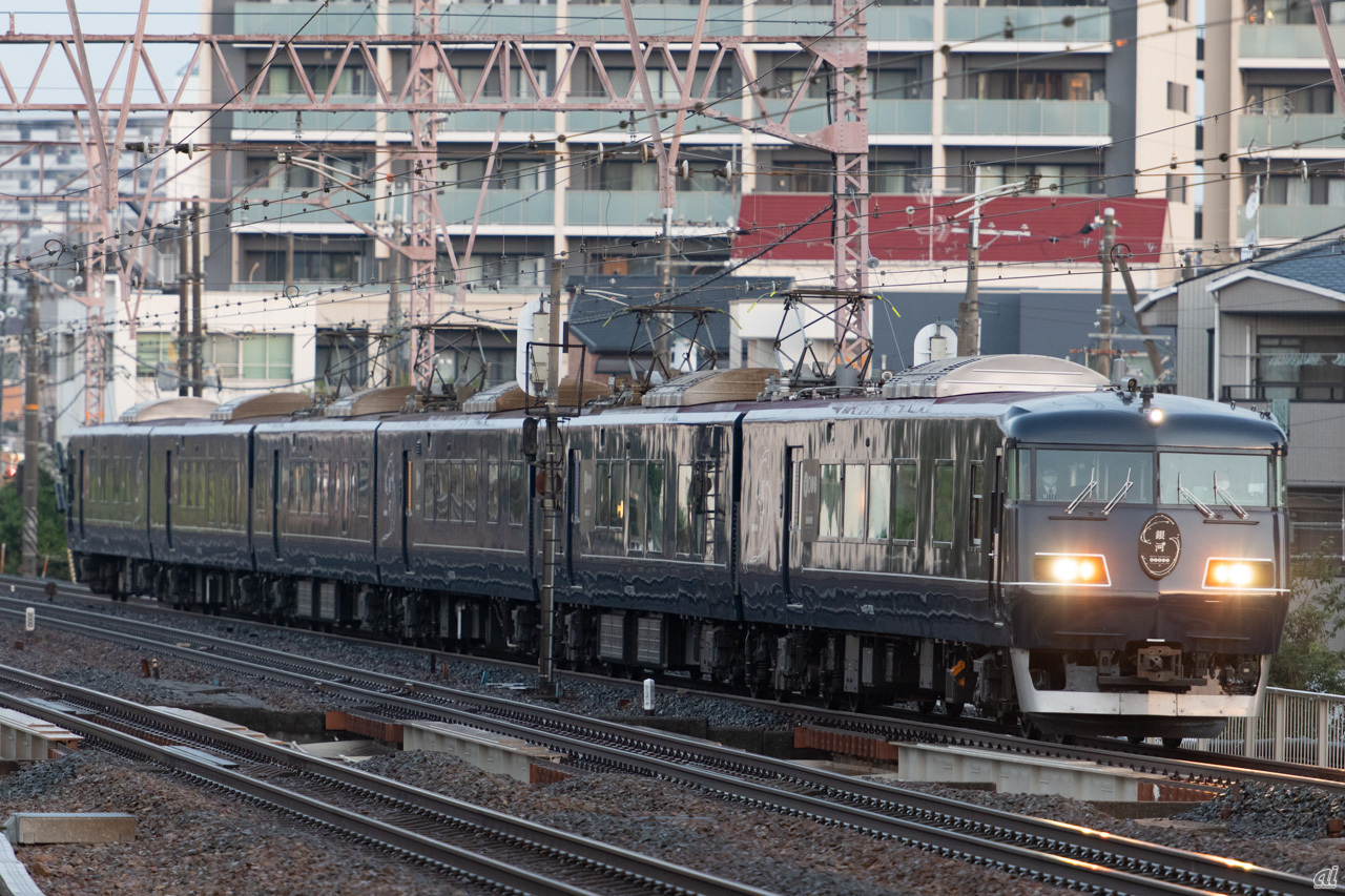 JR西日本の観光列車「WEST EXPRESS 銀河」