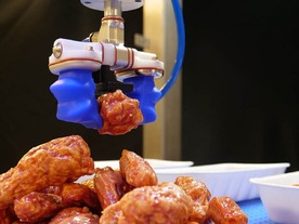 NVIDIAのシミュレーションツール、鶏肉などをつかむロボットに活用
