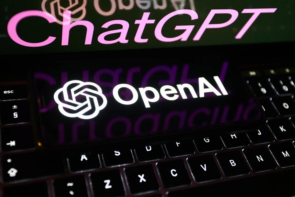 ChatGPTの文字とOpen AIのロゴ