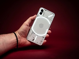 「Nothing Phone (2)」の動画が公開--背面のLEDが増加
