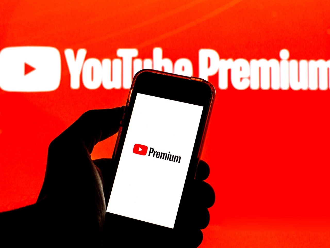 YouTube Premium」、米国で値上げ - CNET Japan