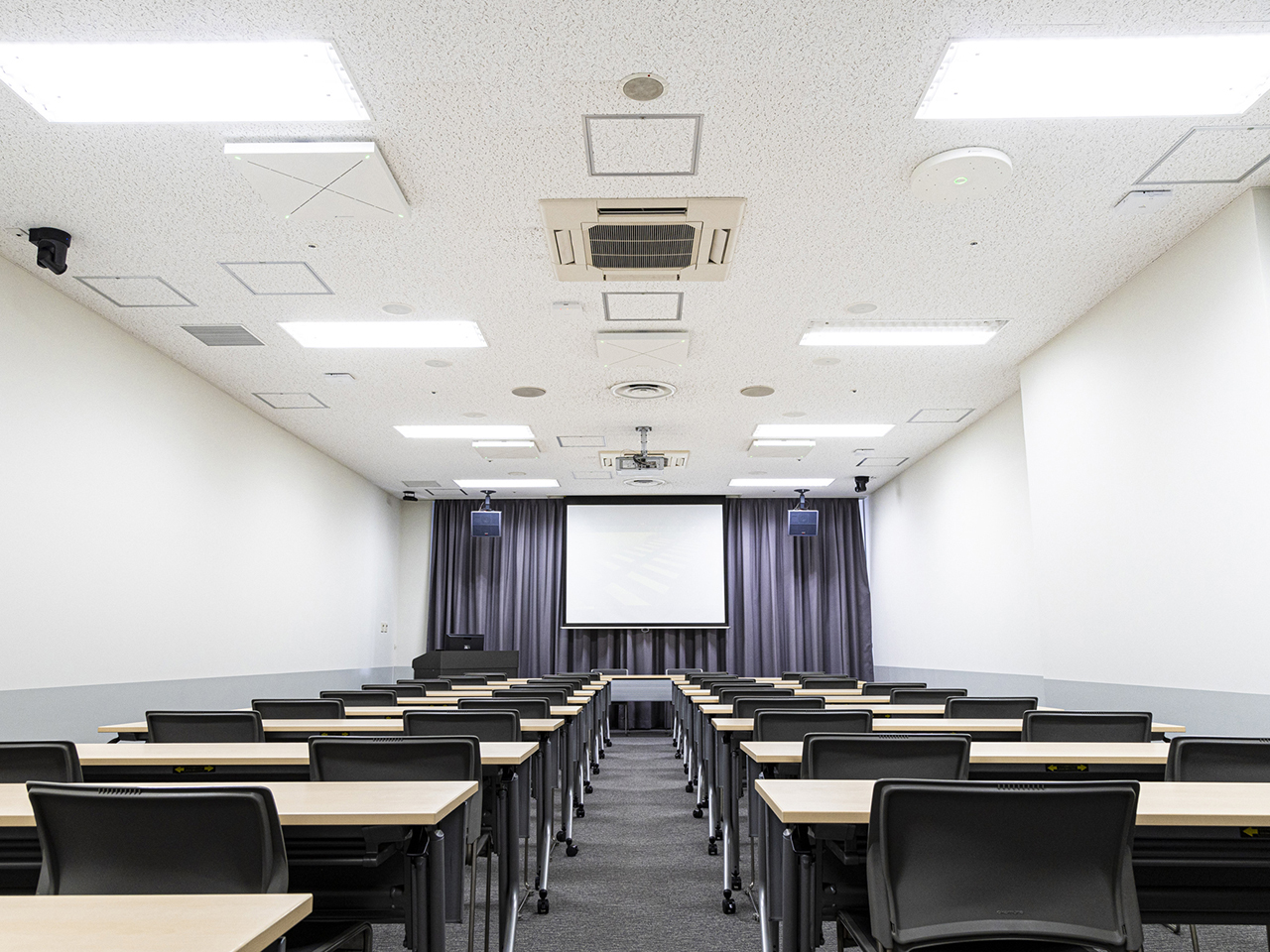 本当に信頼出来る店 ゼンハイザーと三菱地所、個別マイクなしでクリアな音声--最新 その他