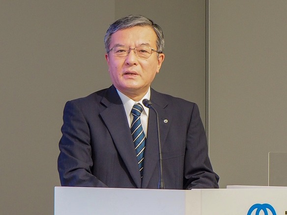 NTT島田社長、政府の株式売却でNTT法の見直しに期待--光回線の貸出方針は「変えない」
