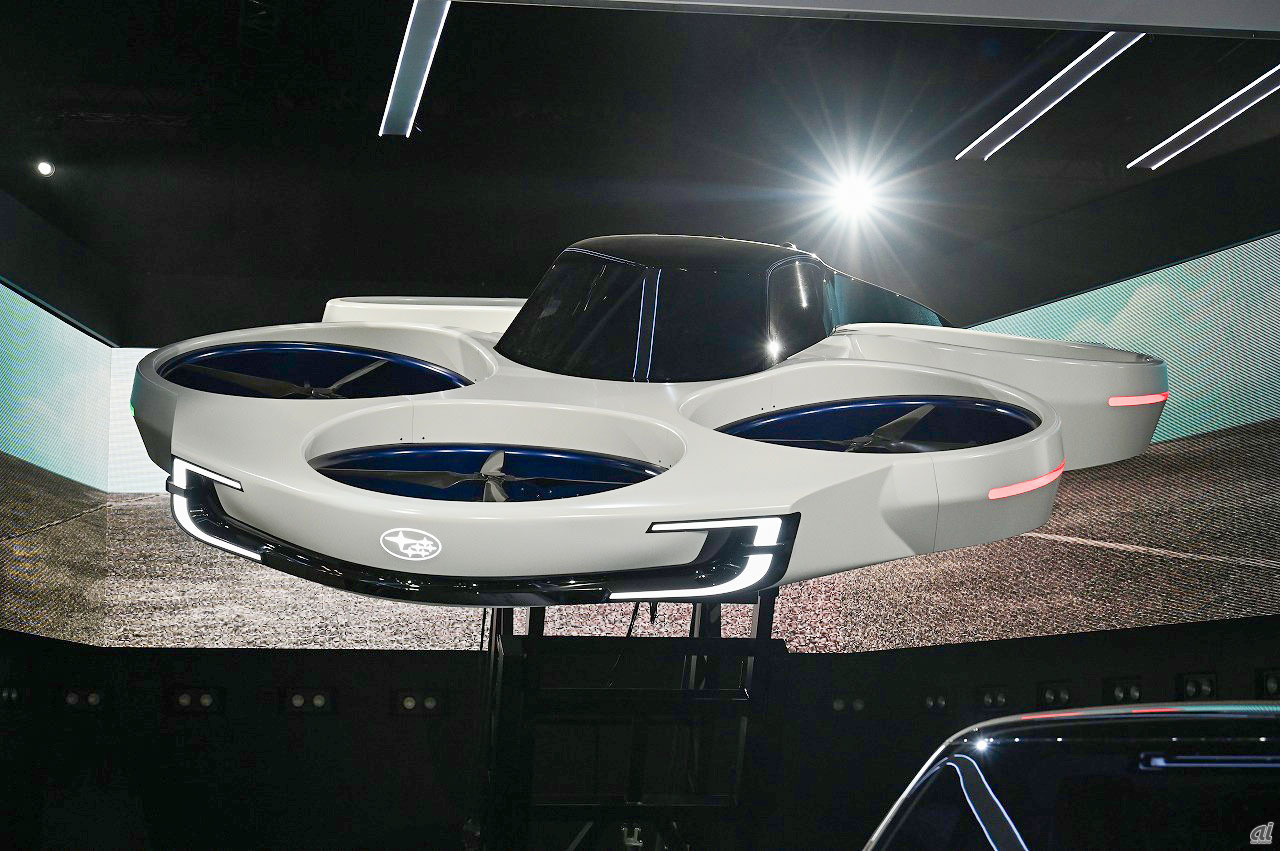 スバルはエアモビリティとして「SUBARU AIR MOBILITY Concept」を発表