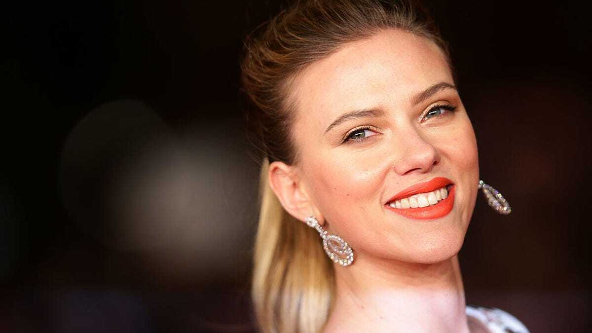 Scarlett Johanssonさんの顔写真