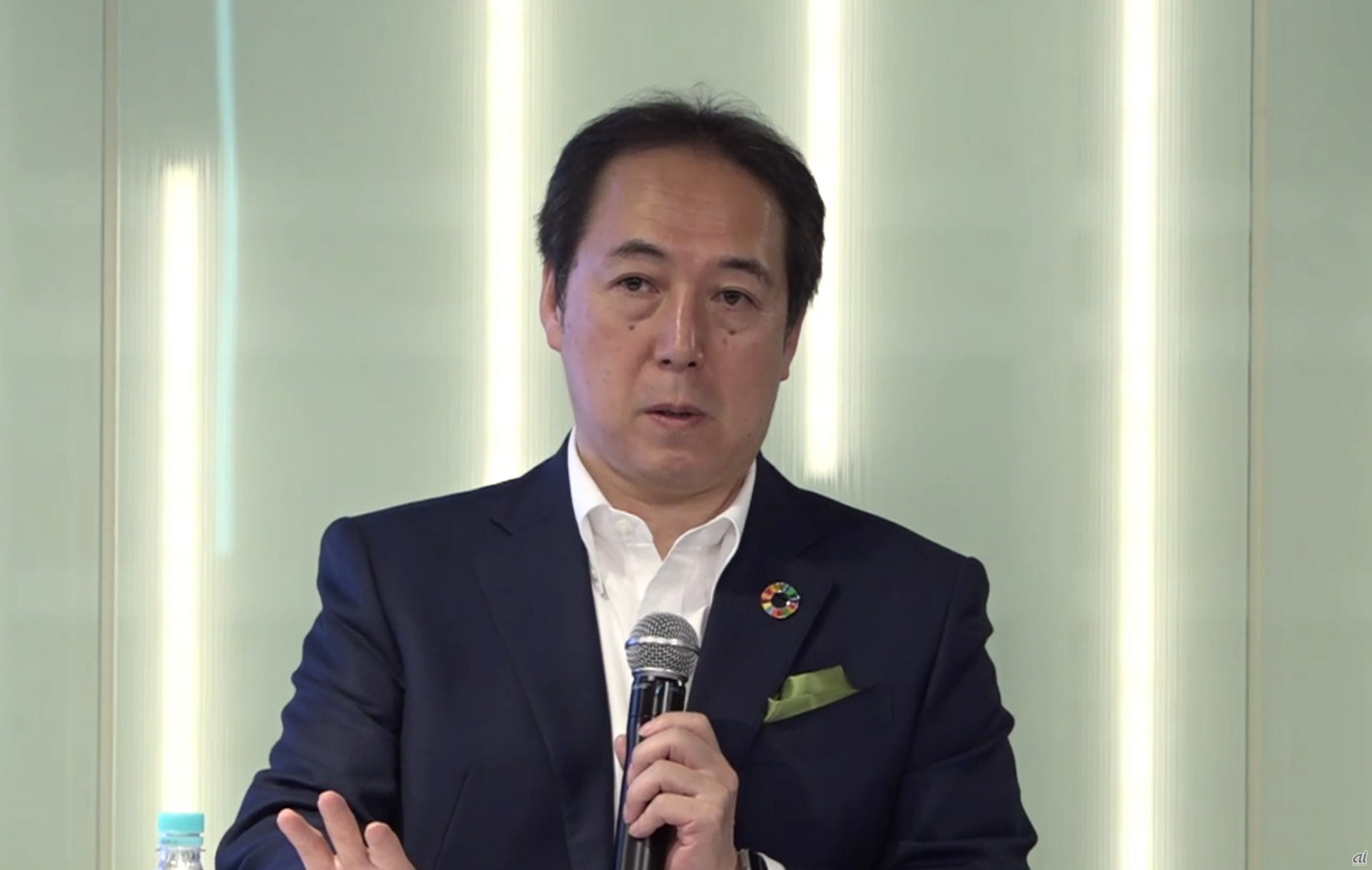 ソフトバンク 専務執行役員 コンシューマー事業推進統括 寺尾洋幸氏
