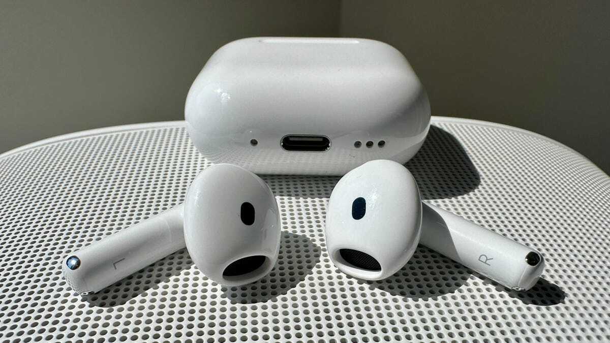 AirPods 4