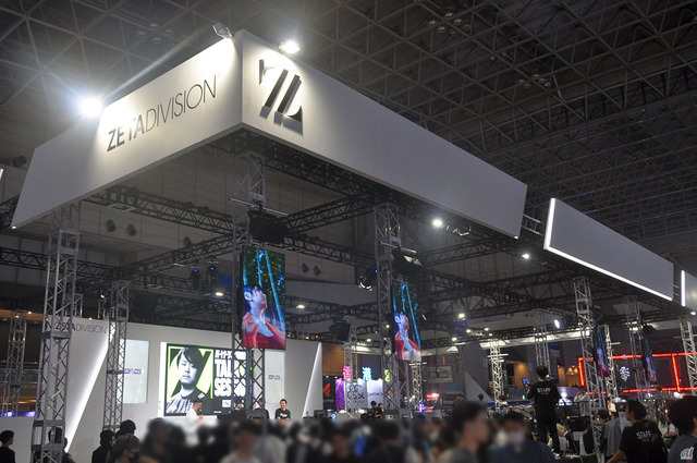 　プロeスポーツチーム「ZETA DIVISION」が大型ブースを展開。トークセッションなどを実施。